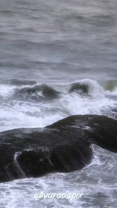 I'll never understand people who don't like the sea...There's something about…